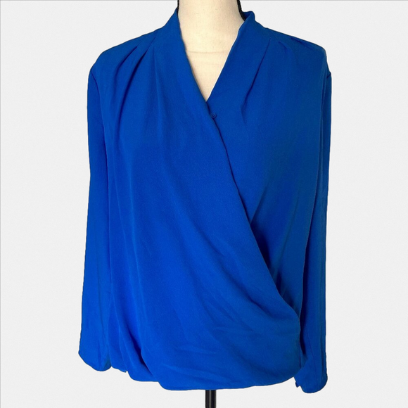 MM Lafleur Tops - MM LaFleur New York Bright Blue Wrap Shirt - Size M - Business Casual - EUC